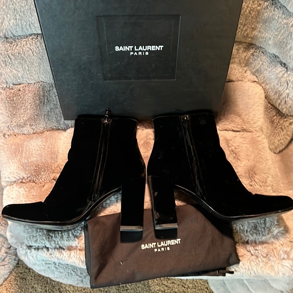 Saint Laurent Gorgeous Black boots, 8 1/2 B - Picture 3 of 10